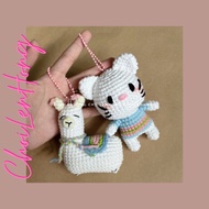 Handmade wool keychain of Hellokitty cat and Alpaca