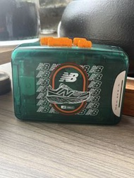 7-11 x New Balance 復古卡式帶隨身聽 [綠色] 可錄音聽收音機