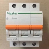 #Pesan Just Directly Mcb Schneider Domae 3Phase 3P Original25A/32A - 25 Ampere