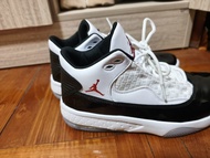 Jordan  max aura
