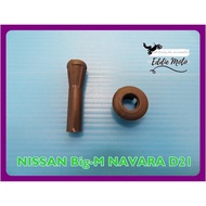 NISSAN BIG-M NAVARA D21 -- DOOR LOCK BOTTON "GREY" // Car Button "Gray"