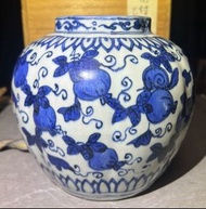 全港高價 免費上門：清代青花捲缸魚缸，瓷器，石灣公仔，花瓶，花樽，碗，杯，盤，插屏，晚清瓷器，景德鎮瓷器，民國瓷器，古董瓷器，明清瓷器，青花瓷器，乾隆年製，雍正年製，賞碟，瓷罐，粉彩，廣彩，蓋碗，古陶