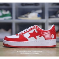 BAPE STA twisted รองเท้าผ้าใบแฟชั่นอินเทรนด์หนังสิทธิบัตรสีขาวและเขียว Ape-Man Shoes Head Low-Cut Fashion Trendy Sneakers Men Women Shoes Glossy