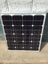 廠家出貨全新A級50W單晶太陽能電池板太陽能組件給12V電瓶充電太陽能發電