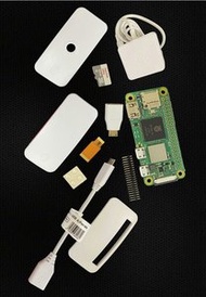 Raspberry Pi Zero 2 W 全配套件組(含Pi Zero 2 W + 32G SD卡 +原廠紅白外殼帶相機短排線 + 5V/2.5A原廠電源 + Mini HDMI to HDMI Adapter + USB OTG Cable + 排針)