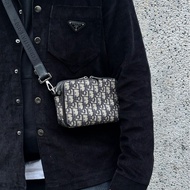 Dior 老花相機包