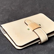 植鞣牛皮 手作插梢式護照套 附sim卡及sim卡針夾層 客製顏色