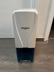 Whirlpool dehumidifier 抽濕機（壞機）(malfunction)