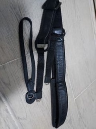 Leica相機帶連手帶共220蚊，保温餐袋，野餐袋，奶粉袋，旅行用品袋，化妆袋，饰物袋