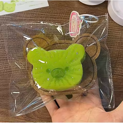 YOGURT PUREE like texture! 1Pc Handmade Squishy - Kiwi Bear shaped to relieve stress - Food grade si