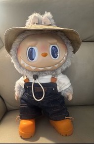 Labubu 春天野