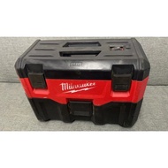 second hand Milwaukee 0880-20Vacuum cleaner