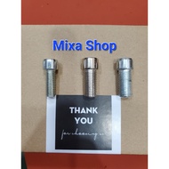 Car windshield mounting screws of all sizes, 10 forward cups, 10 reverse cups, 8 reverse cups