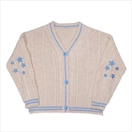 Taylor Swift cardigan wool folklore now speaks freely. Taylor's 1989 edition knitted sweater 18