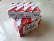 หัวเทียน W16EXU EE100,2E,4E,ST150-151,DYNA(ไดน่า) แท้ๆเบิกห้าง (4หัว 1ชุด) ราคาชุดละ 260บาท