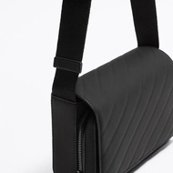 ZARAˉ Home New Mens Bag Retro Casual Shoulder Bag Fashion Brand Mens Messenger Bag Flip Postman Smal