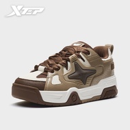 XTEP Men Sneakers Support Stability Flat Shoes Stitching Vitality