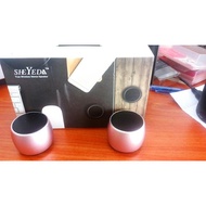 Mini Bluetooth speaker 1+1 connection