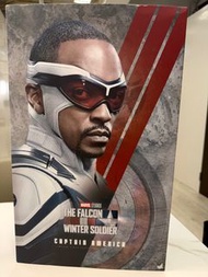 Hot Toys Hottoys 1/6 TMS040 The Falcon and the Winter Soldier - Captain America 美國隊長