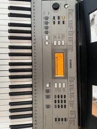 Yamaha keyboard PSR E353