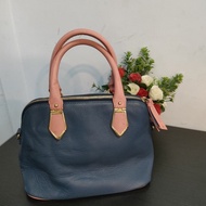 tas lovcat preloved