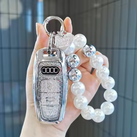 Suitable for Audi keycase A4L A6L A3L Q3 Q5L Q2L Q5 A5 Q7 A8 Q4 A7 Q6 keycover keyshell keychain