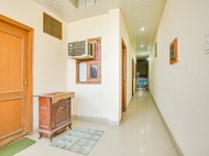 OYO Mid City Guest House