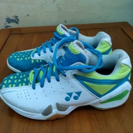 Yoonex power cushion 01limiyes