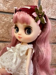 Middle Blythe custom doll