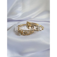 1 pair of bracelets 2 bridal bracelets