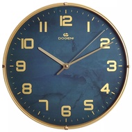 นาฬิกาแขวนผนัง ตัวเรือนเป็นพลาสติก DOGENI รุ่น WNP040GR ขอบสีทอง หน้าปัดสีเขียว ขนาดตัวเรือน 33.6 ซม.ทรงกลม เครื่องเดินเรียบ เงียบไม่มีเสียงรบกวน