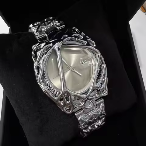 Alabaster Industries Y2K Demon Claw Quartz Watch Men Alien Style Creative Special Medieval Old Uniqu