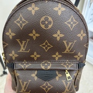 LV小書包🎒 只有越來越貴！！