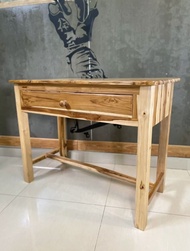 โต๊ะลิ้นชัก สีธรรมชาติ ขนาด ยาว 100 ×กว้าง 60×สูง 75cm