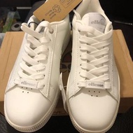 Free shipping New with box Ellesse women’s white shoes 休闲鞋 Size 37  US6.5
