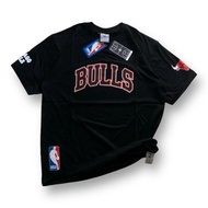 Chicago Bulls T-shirt Chicago Basketball T-shirt Men's Bulls Shirt - Men's Distro T-shirt - Chicago 