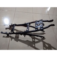 Rangka Belakang Sambungan Rangka Honda Gl Pro/Max Original Bekas Motor