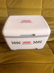 Vans Cooler Box