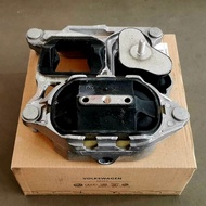 AUDI A6 A7 (C7) Q7 MK2 Q8 GEAR BOX MOUNTING 4M0399153AA