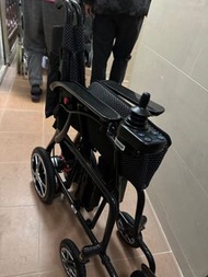 折疊式超輕電動輪椅