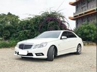 2009年 Benz賓士 E250 AMG 白 1.8 里程：8萬 價格：50萬 左右