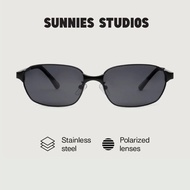 Sunnies Studios Hunter