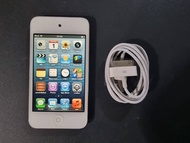 ipod touch  รุ่นที่ 4 ความจุ 8 GB สภาพดี (มือสอง)(Bluetooth)