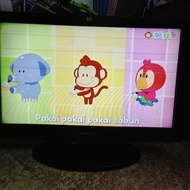 TV LCD SAMSUNG 32 INCH 32IN 32INCH LA32C400E4 LED SECOND BEKAS NYALA