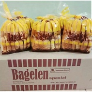 1 BOX OF BAGELAN DRY BREAD CONTAINS 10 PACKS BANDUNG RAYA (Original)