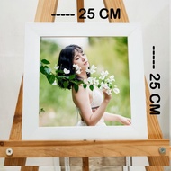 25 x 25 SQUARE FRAME 25x25 MINIMALIST WHITE FRAME/ WHITE MINIMALIST FRAME/ SIZE 25CM X 25CM