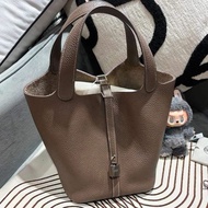 Hermes Picotin 22 Stamp Y Etoupe 大象灰銀扣