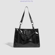 Emerson Medium Tote Bag