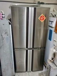 二手中古夏普600公升上下對開變頻冰箱，冷凍櫃是在下層，保固3個月，請看照片詢問大戶藥師