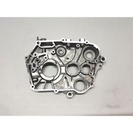 GOOD QUALITY EX5 DREAM CRANKCASE COVER RH